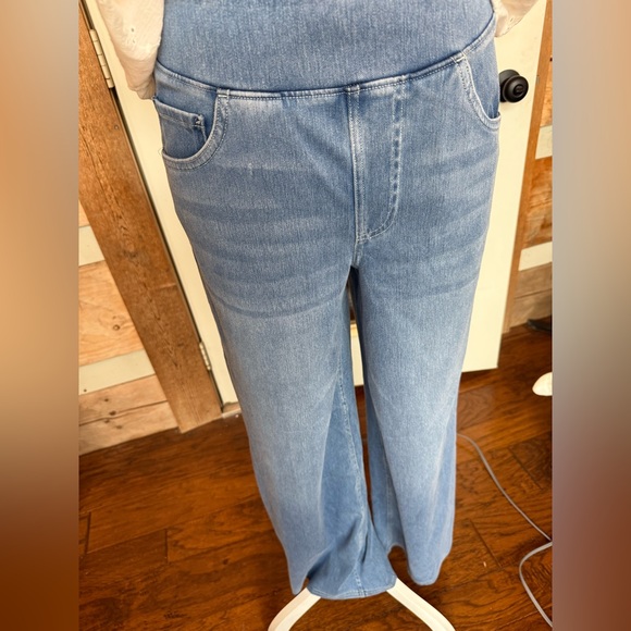 HALARA Light Blue wide leg Jeans M - Picture 2 of 2